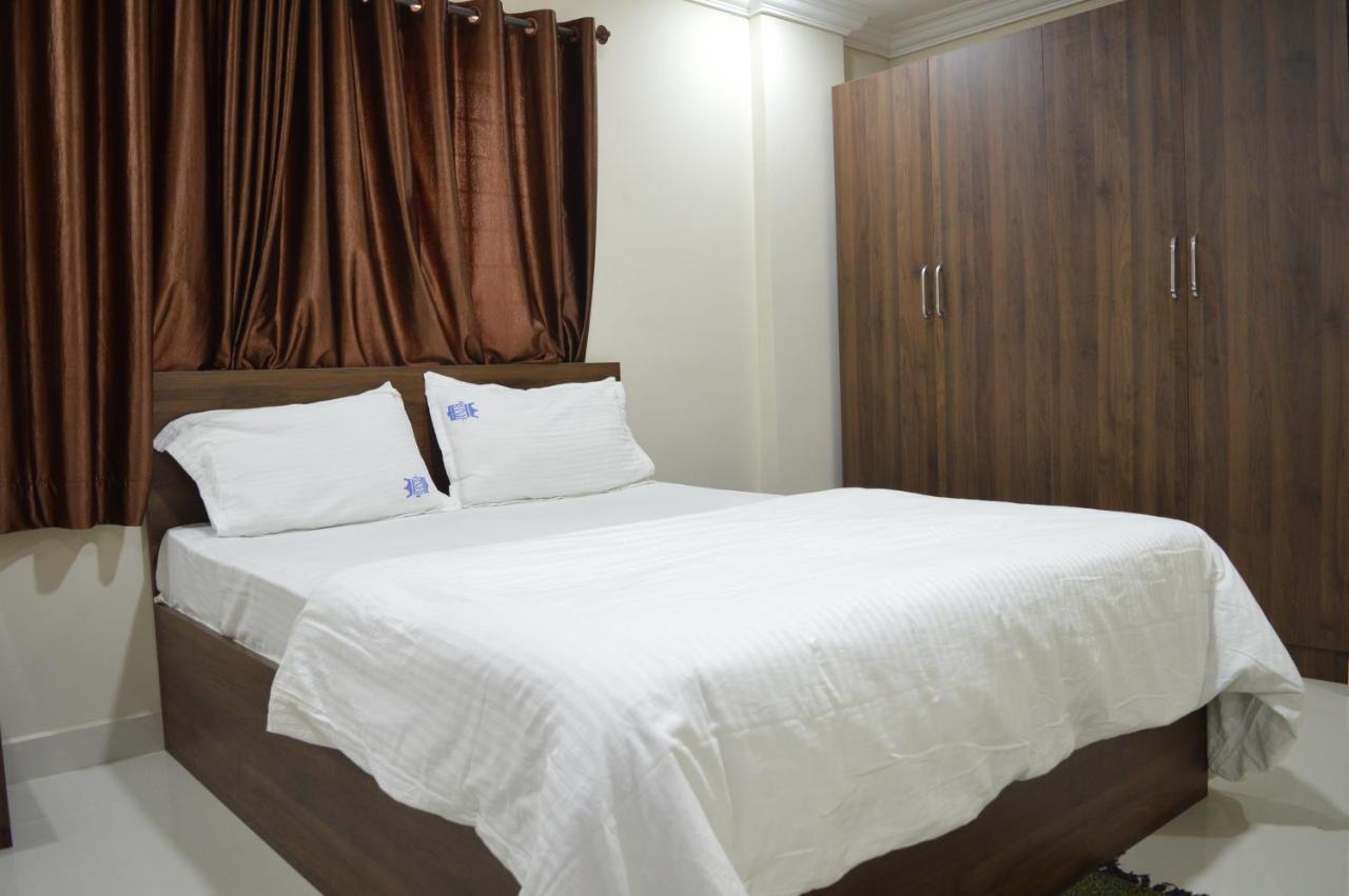 Royal Star Hotels Bangalore Exteriör bild