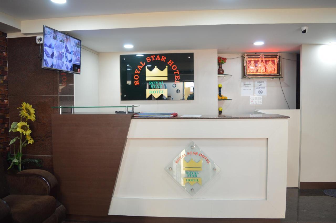 Royal Star Hotels Bangalore Exteriör bild